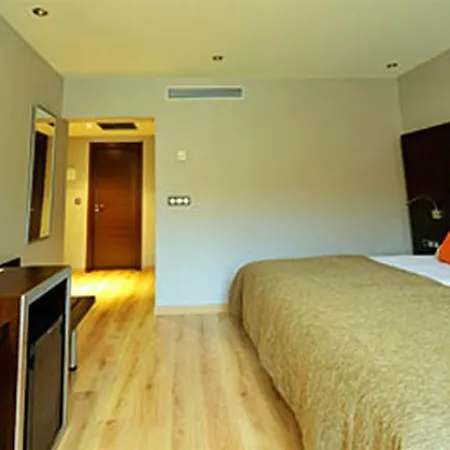 Hotel Tent 4*
