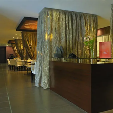 Hotel Tent 4*