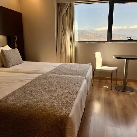 Turia 4*