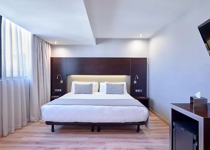 Turia 4* 그라나다