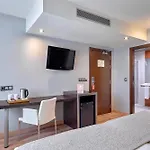 Turia 4*