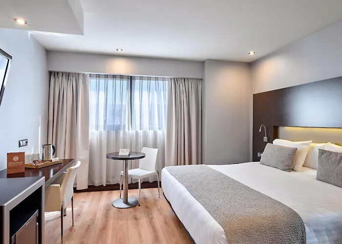 Turia 4*