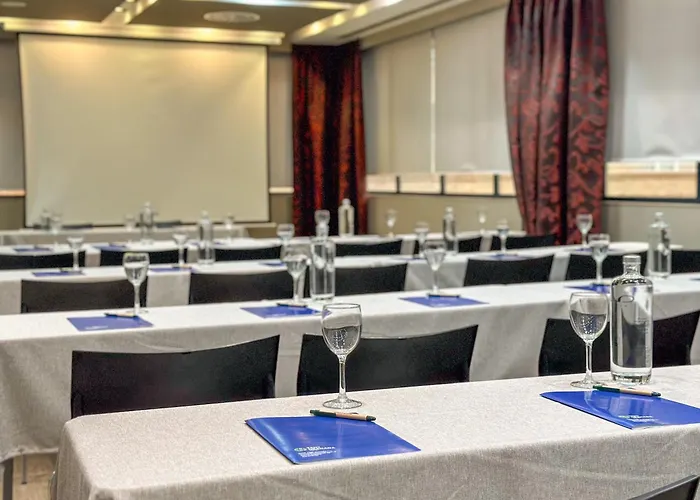 Turia Otel
